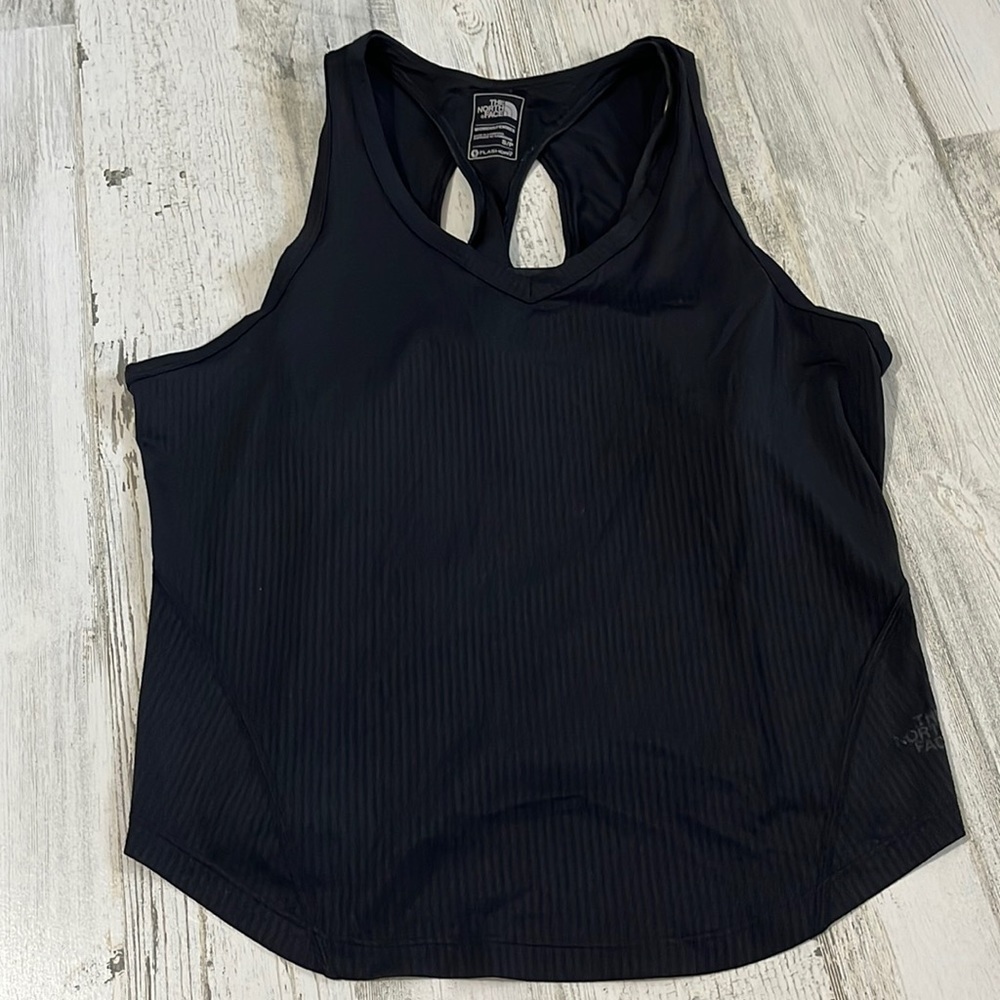 The North Face 2 in 1 tank size Small